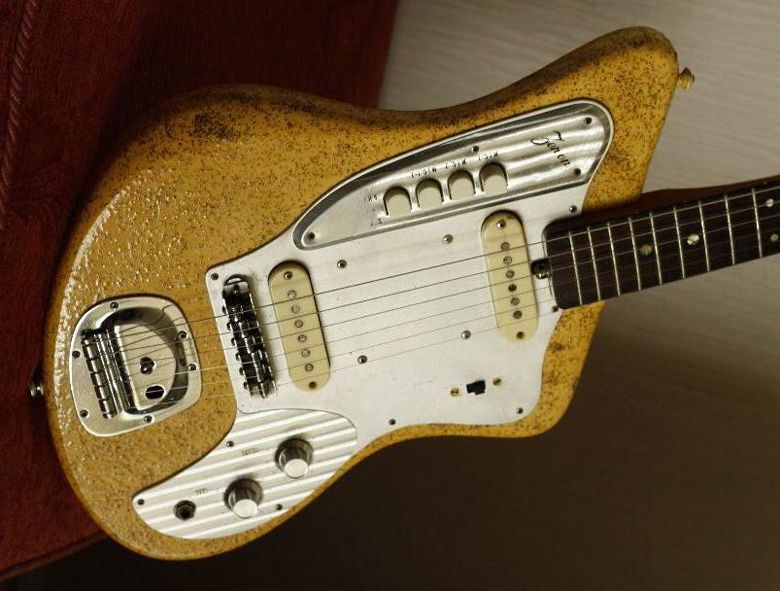 Guitar Blog: More vintage Japanese solidbody wackiness